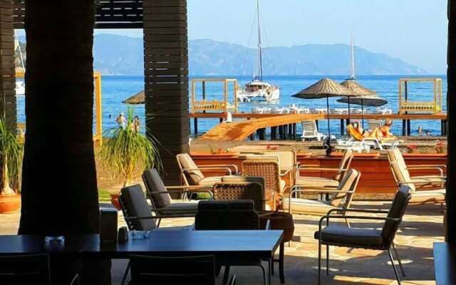 Ekincik Beach Hotel