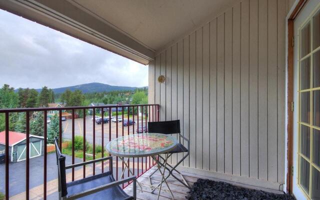 Alpenrose 303 2 Bedroom Condo by RedAwning