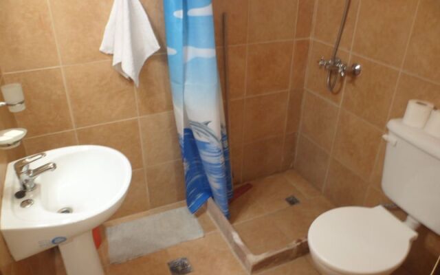 Milenarios Hostel