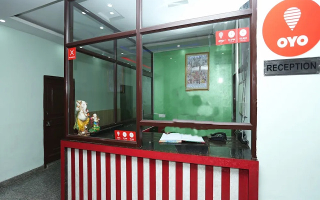 OYO 11556 Om Guest House Residency