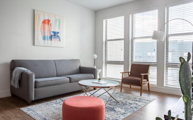 Dallas Stylish 1BD 1BA Apartment