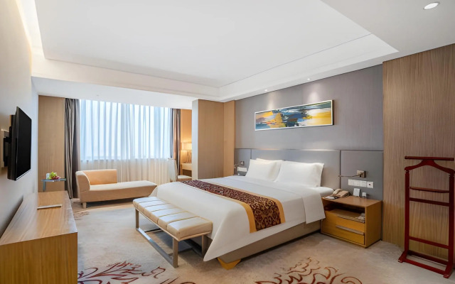 Guangzhou Pearl River International Hotel （Yijing Lu Metro Station）