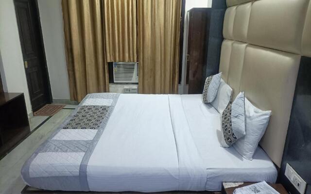 OYO Hotel King Plaza