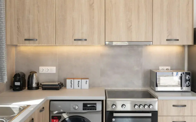 Parikia s Sunlight 2bedroom House