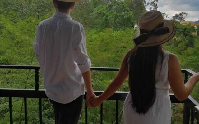 Hotel Villas De Rio Glamping & Camping