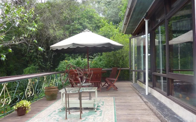 Kifaru House - Karen