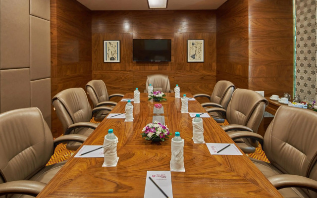 Royal Orchid Central Grazia