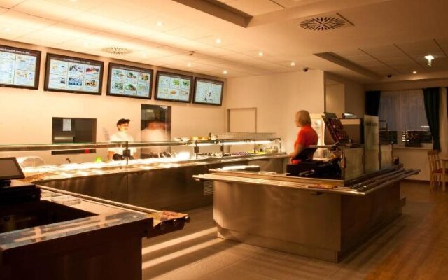 Winrooms Seminar Hotel & Apartments Wiener Neustadt