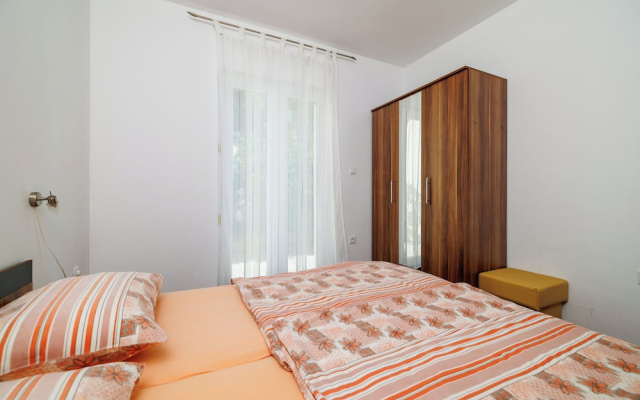 Apartment Villa Sara