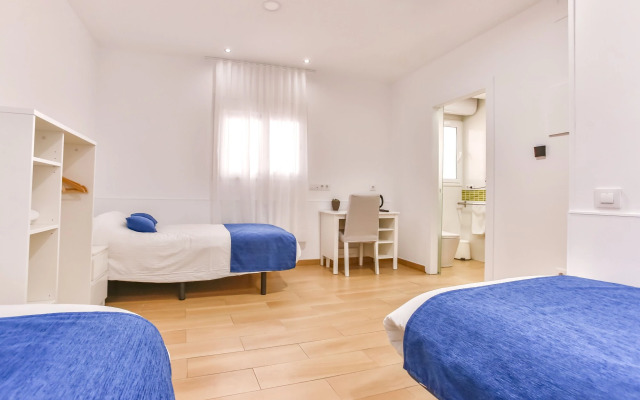 Laramond Barcelona Rooms