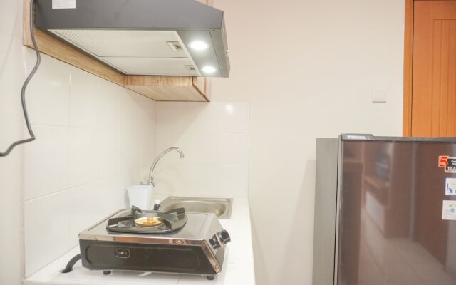 Homey And Minimalist 1Br Cinere Bellevue Suites Apartment