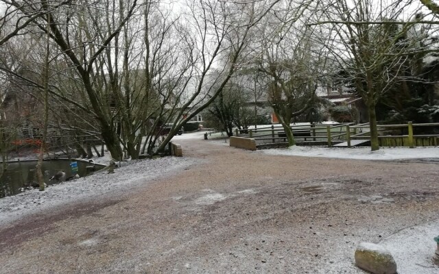 Modern Holiday Home in Quend-Plage-les-Pins with Terrace