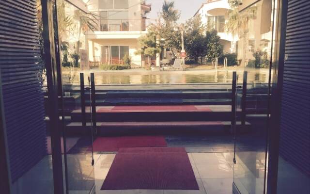 Sanbangsan Hot Spa Guesthouse - Hostel