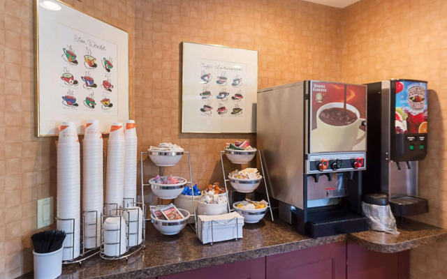 Sleep Inn & Suites Bay View Acme - Travers City
