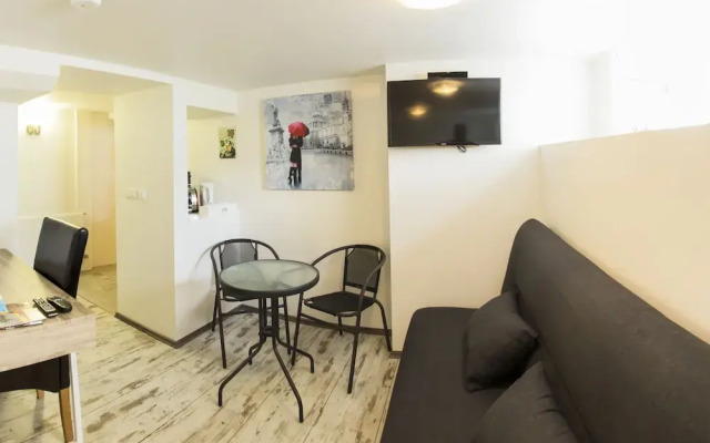 Guesthouse 77