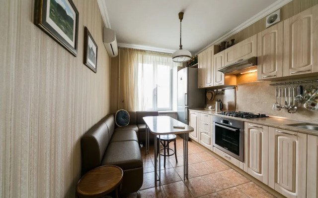 MaxRealty24 Marii Ulianovoy 12