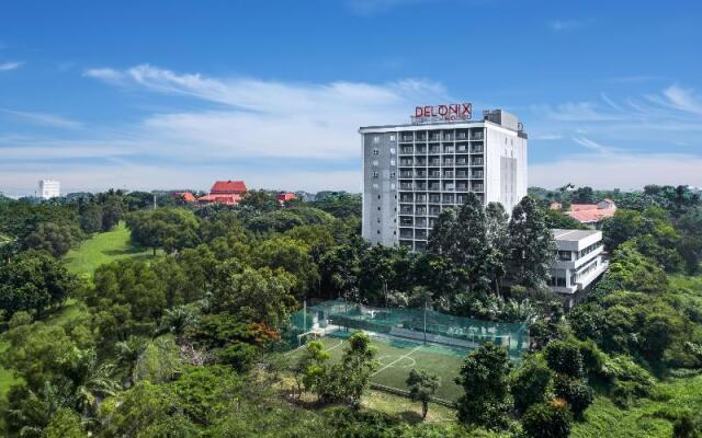 Delonix Hotel Karawang