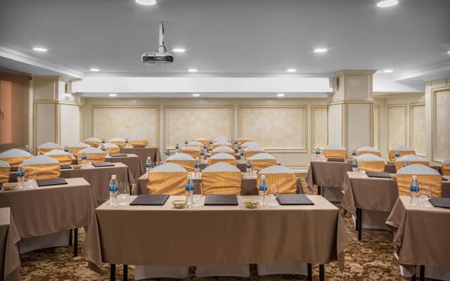 Anik Palace Hotel