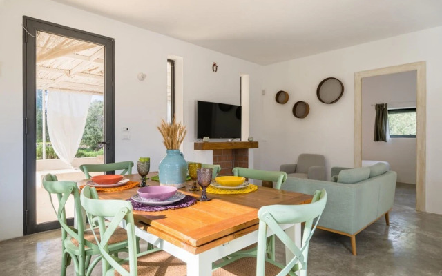 Villa Aura d Olivo con Piscina by Wonderful Italy