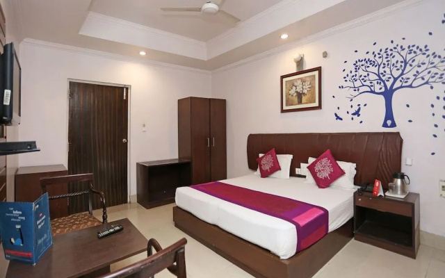 OYO 3697 Hotel Rivieraa