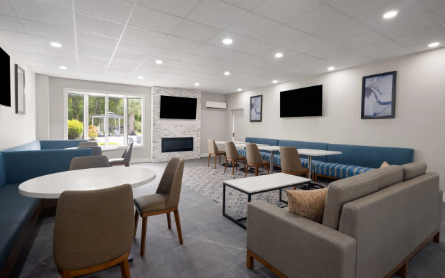 La Quinta Inn & Suites by Wyndham Myrtle Beach