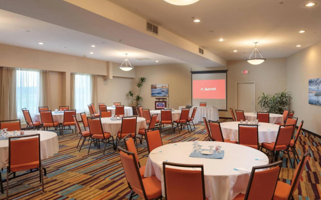 Fairfield Inn & Suites by Marriott Belleville