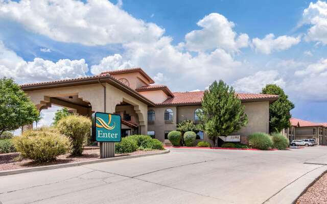 Quality Inn & Suites Gallup I-40 Exit 20