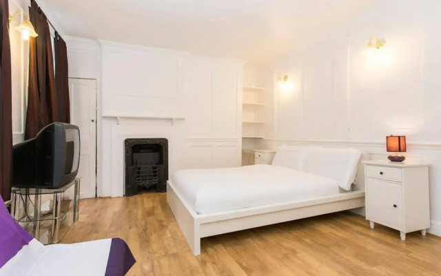 London Dream House - Historic Soho House
