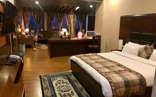 Norbu House