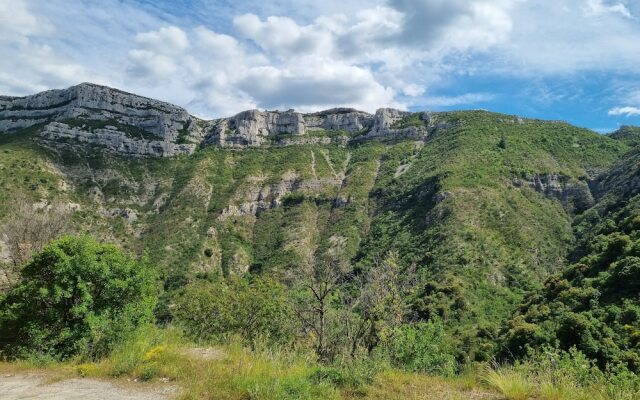 2800 Chemin du Landre