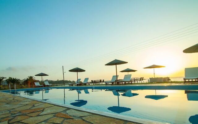 Kyparissia Blue Luxury Rooms & Suites