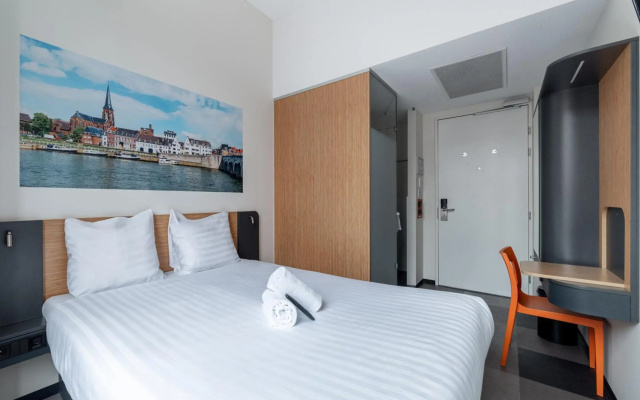 easyHotel Maastricht City Centre