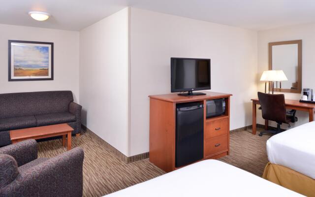 Holiday Inn Express & Suites Sioux Falls At Empire Mall, an IHG Hotel