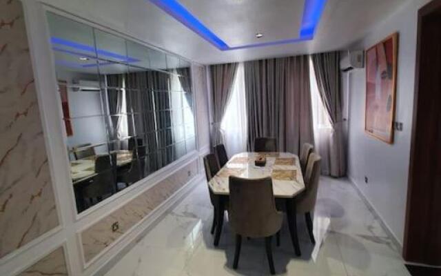 Luxury and furnished 3 bedroom apartment in Ikoyi