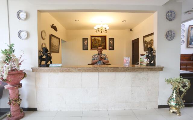 RedDoorz Near Braga Street