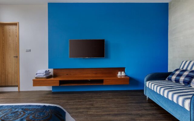 Zomu B&B