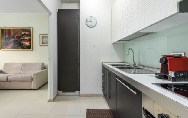 Casa Visconti's St. Peter