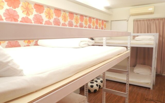 9527 Taichung Hostel
