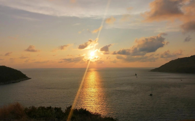 Naiharn Beach Resort