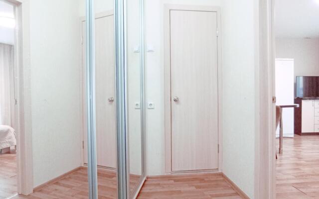 Апартаменты на улице братьев Кашириных 131Б