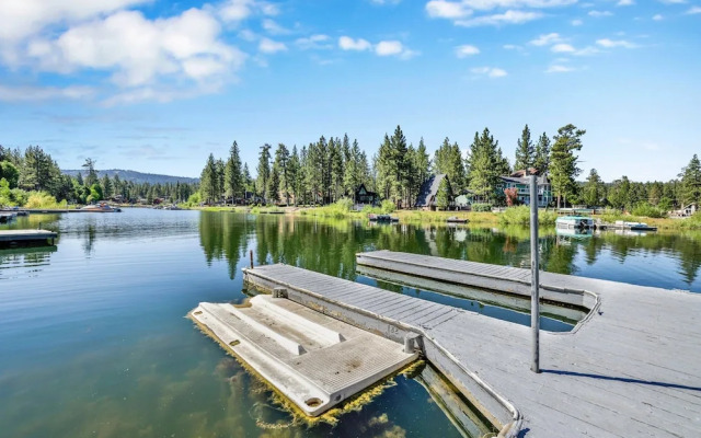 Breezy Estate 114 by RedAwning