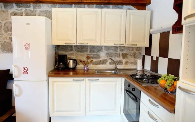 Apartments Zecic