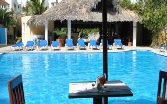 Tropical Sueno Resort & Spa Clube