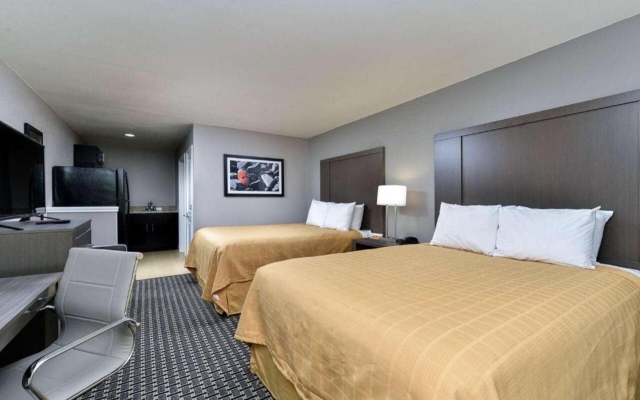 Scottish Inns & Suites
