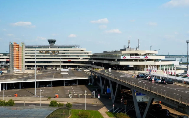 Moxy Cologne Bonn Airport
