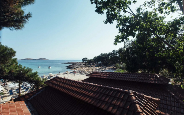 Psili Ammos Seaside Luxury Rooms