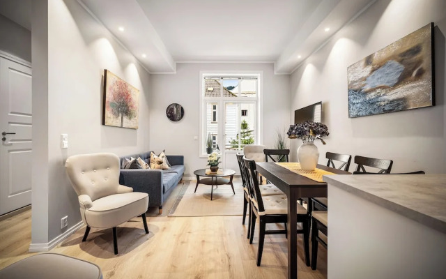 Corner Apartments