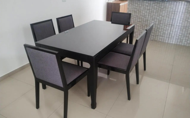 Casa Nova com Piscina 3 quartos