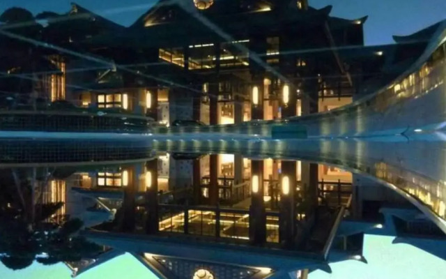 Hainan Qizi Bay New Century Resort