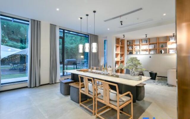 Yinye Moganshan Design Aesthetics Pool Resort Homestay